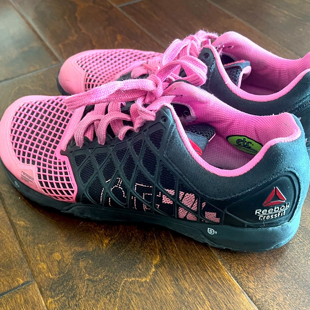 Redbox CrossFit Nano Sneakers Pink & Black Size 7.5